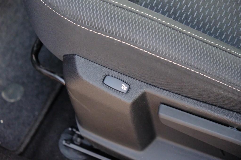 Dacia Duster 1.6 SCe 114pk Prestige | App Connect | Airco | Cruise | Camera | Stoelverwarming | PDC | Trekhaak afbeelding 23