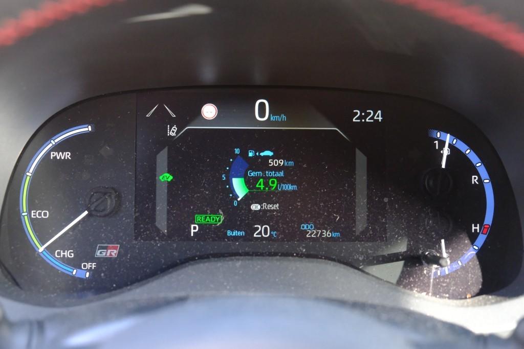 Toyota Yaris Cross 1.5 Hybrid 116pk CVT GR Sport | Navi | App Connect | Adaptive Cruise | Keyless | Camera | JBL | Alcantara/Leer afbeelding 11