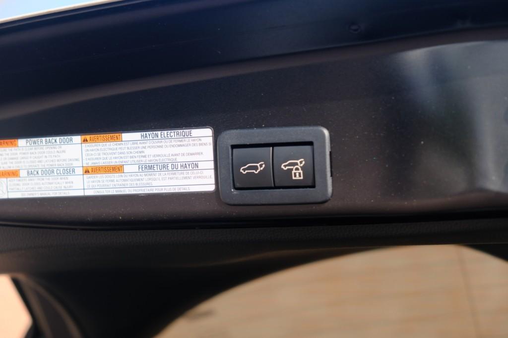 Toyota Yaris Cross 1.5 Hybrid 116pk CVT GR Sport | Navi | App Connect | Adaptive Cruise | Keyless | Camera | JBL | Alcantara/Leer afbeelding 35