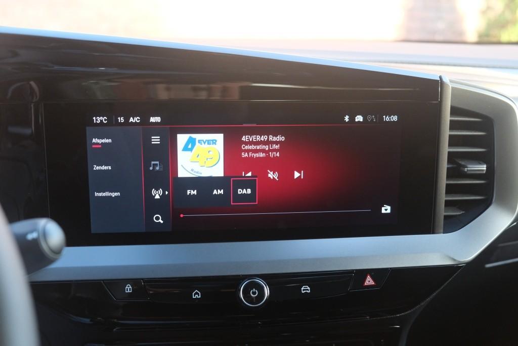 Opel Mokka 1.2 Turbo 130pk EAT8 GS | Nieuw Model ! | App Connect | Camera| Cruise | Massage | Winter Pakket afbeelding 17