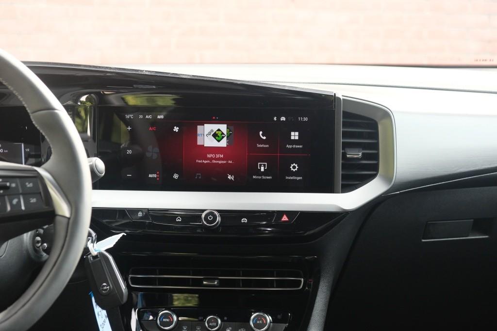 Opel Mokka 1.2 Turbo 130pk EAT8 GS | Nieuw Model ! | App Connect | Climate | Cruise | PDC | Winter Pakket afbeelding 13