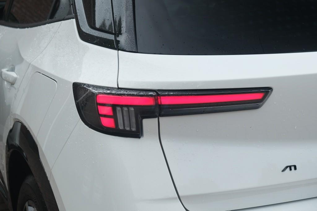 Opel Mokka 1.2 Turbo 130pk EAT8 GS | Nieuw Model ! | App Connect | Climate | Cruise | PDC | Winter Pakket afbeelding 23