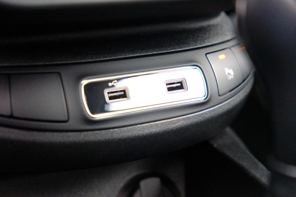 Fiat 500X 1.5 Hybrid 130pk DCT7 Sport Cabrio | Navi | App Connect | Climate | Camera | Blind Spot | PDC | Elektrisch Vouwdak afbeelding 22