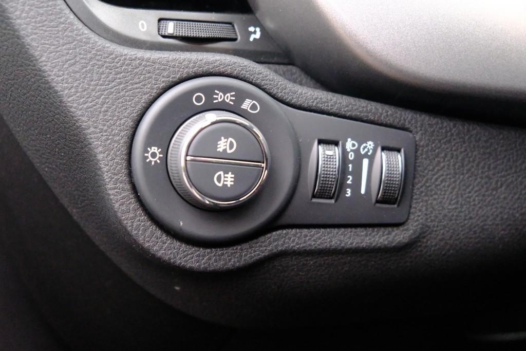 Fiat 500X 1.5 Hybrid 130pk DCT7 Sport Cabrio | Navi | App Connect | Climate | Camera | Blind Spot | PDC | Elektrisch Vouwdak afbeelding 25