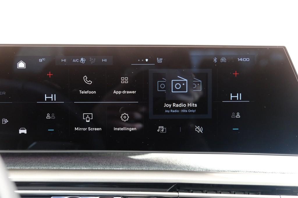 Peugeot 5008 1.2 Hybrid 145pk e-DCS6 GT 7 Persoons | Navi | App Connect | Adaptive Cruise | Panoramadak | Camera | Keyless | Stoelverwarming | Elektrische Achterklep | PDC afbeelding 15