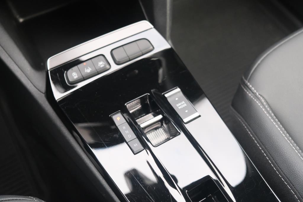 Opel Mokka 1.2 Turbo 130pk EAT8 Ultimate | App Connect | Climate | Adaptive Cruise | Keyless | Camera | Blind Spot | Winter Pakket afbeelding 20