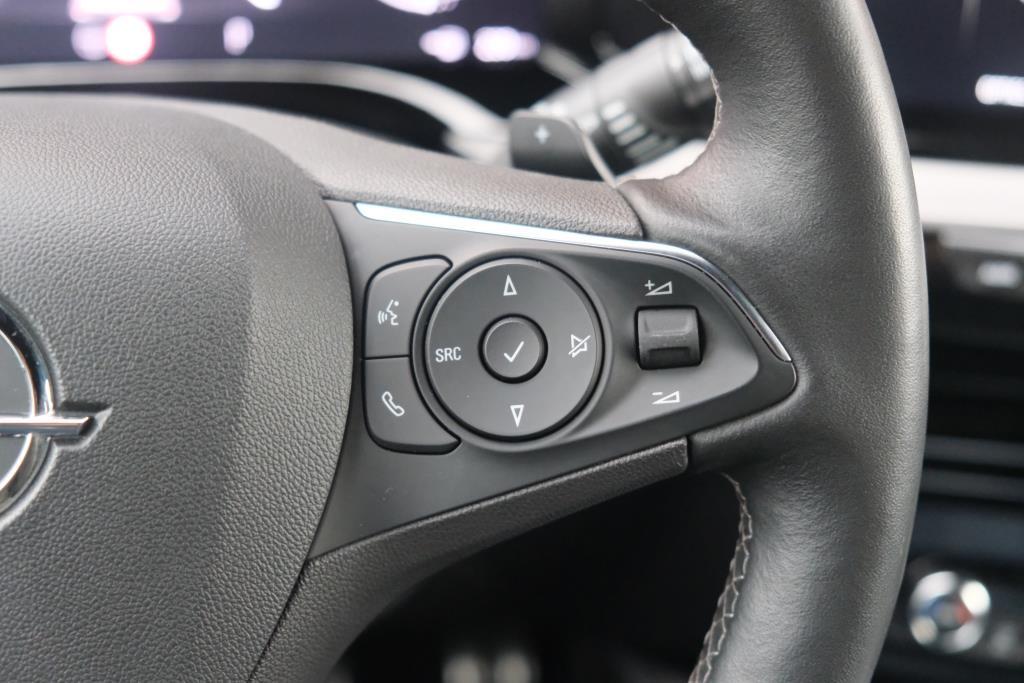 Opel Mokka 1.2 Turbo 130pk EAT8 Ultimate | App Connect | Climate | Adaptive Cruise | Keyless | Camera | Blind Spot | Winter Pakket afbeelding 23