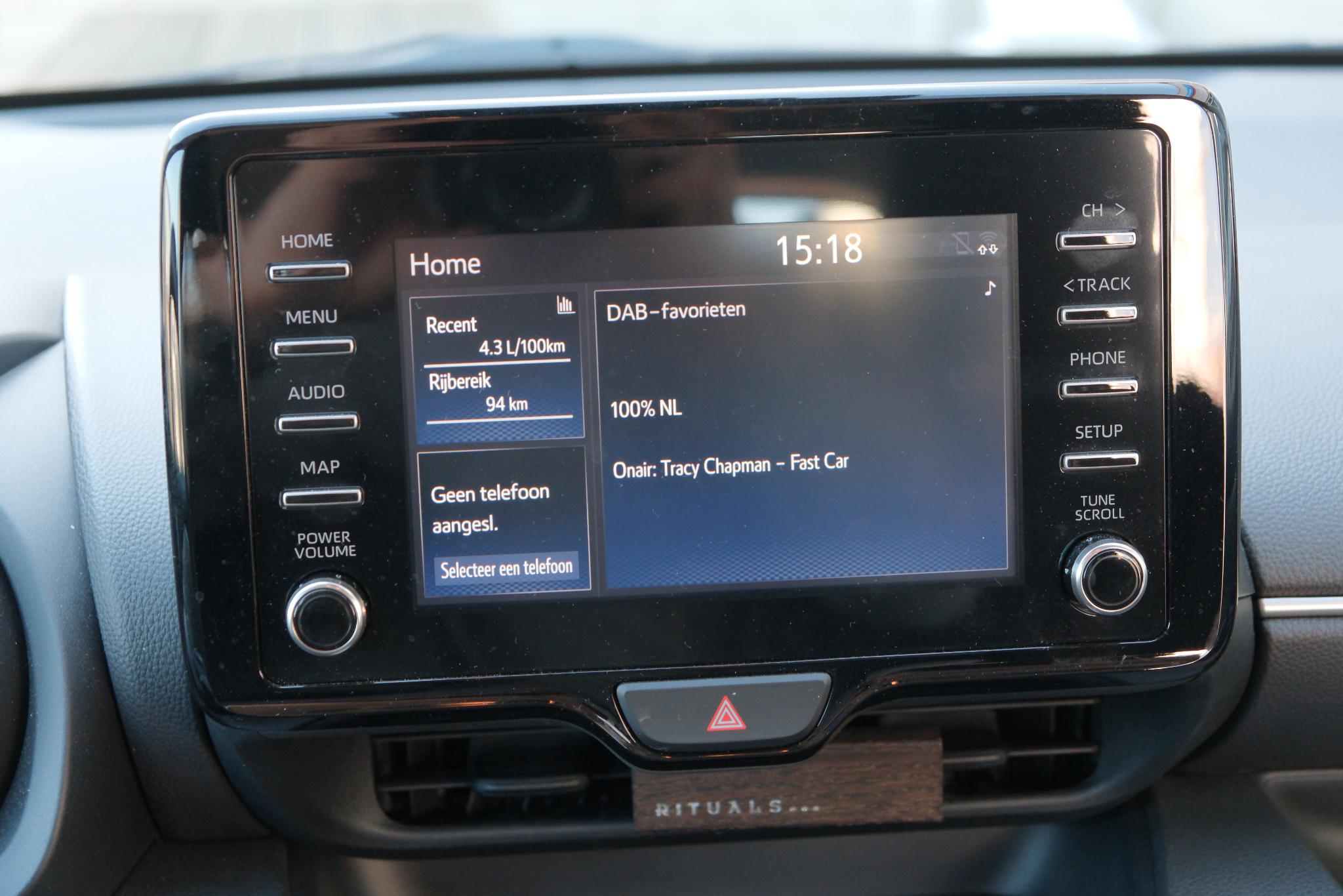 Toyota Yaris 1.5 Hybrid 115pk Dynamic | Camera | Adaptieve Cruise | Climate | 16" velgen afbeelding 12