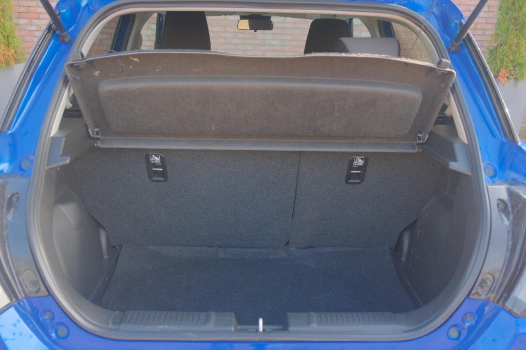 Suzuki Swift 1.2 82pk Style Smart Hybrid | Navi | App Connect | Climate | Adaptive Cruise | Camera | Keyless | Stoelverwarming afbeelding 34