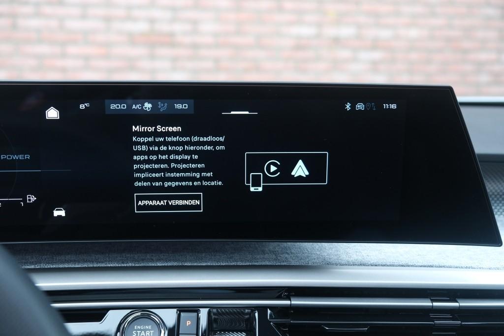 Peugeot 5008 1.2 Hybrid 145pk e-DCS6 GT 7 Persoons | Navi | App Connect | Adaptive Cruise | Panoramadak | Camera | Keyless | Stoelverwarming | Elektrische Achterklep | PDC afbeelding 19