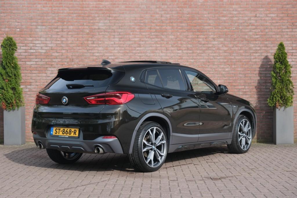 BMW X2 sDrive20i 192pk Aut. High Executive | M Sport | Navi | App Connect | Panoramadak | Keyless | Harman Kardon | Elektrische Achterklep | Head-up Display afbeelding 30