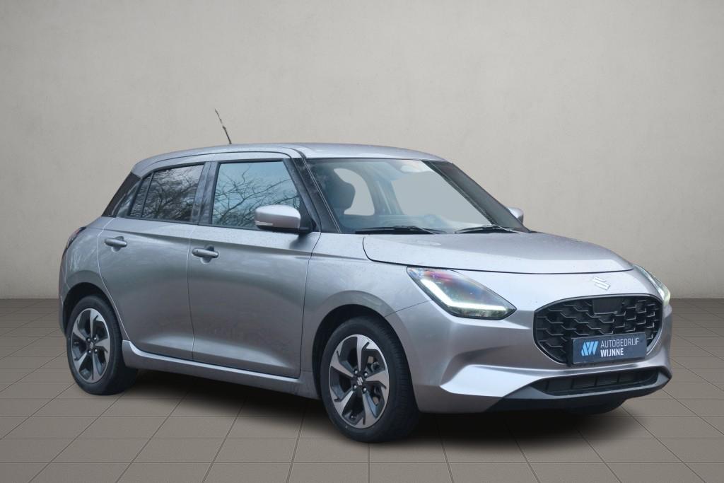 Suzuki Swift 1.2 82pk Style Smart Hybrid | Navi | App Connect | Climate | Adaptive Cruise | Camera | Keyless | Stoelverwarming afbeelding 1