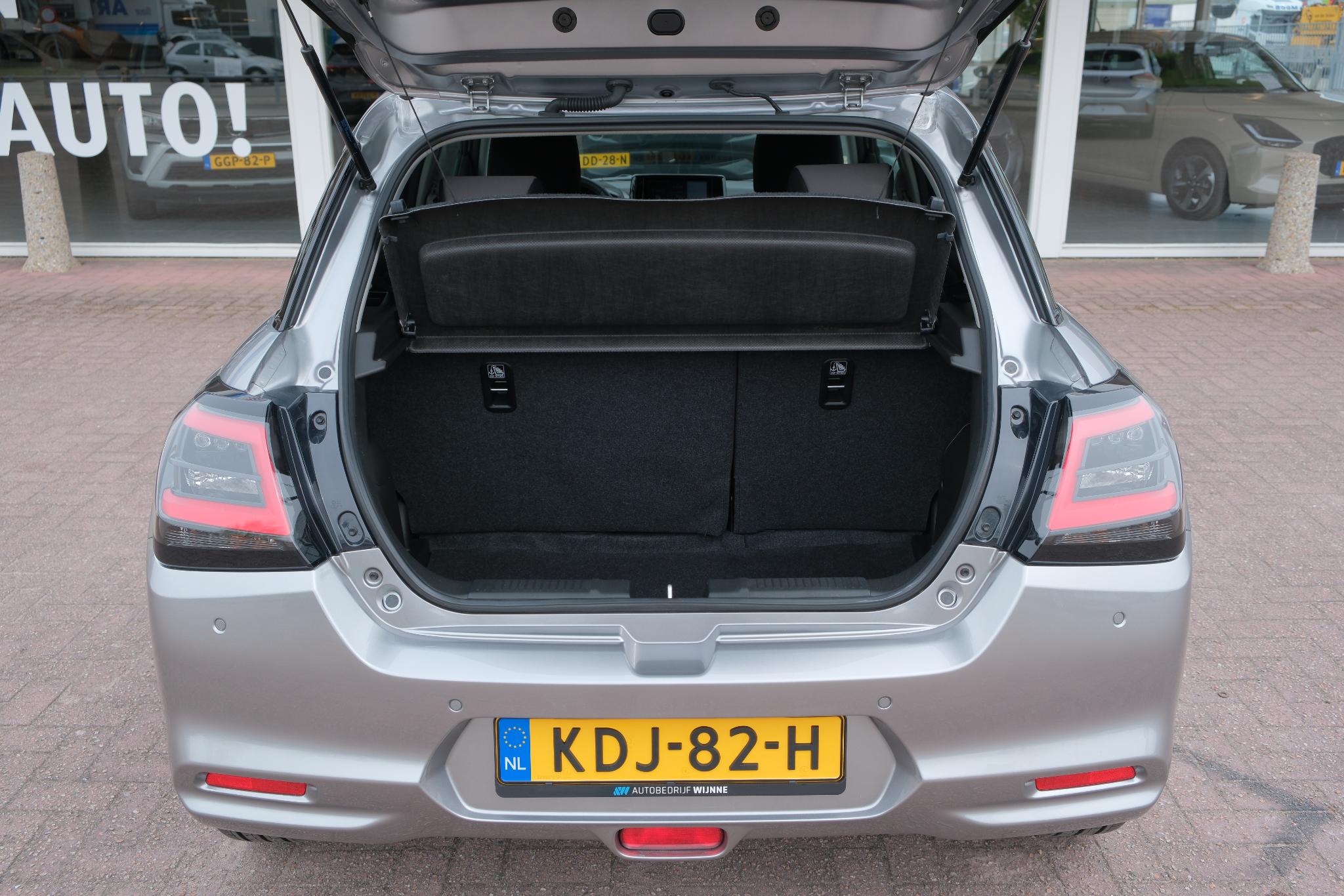 Suzuki Swift 1.2 83pk Style Smart Hybrid | Navi | App Connect | Climate | Adaptive Cruise | Camera | Keyless | Stoelverwarming afbeelding 26