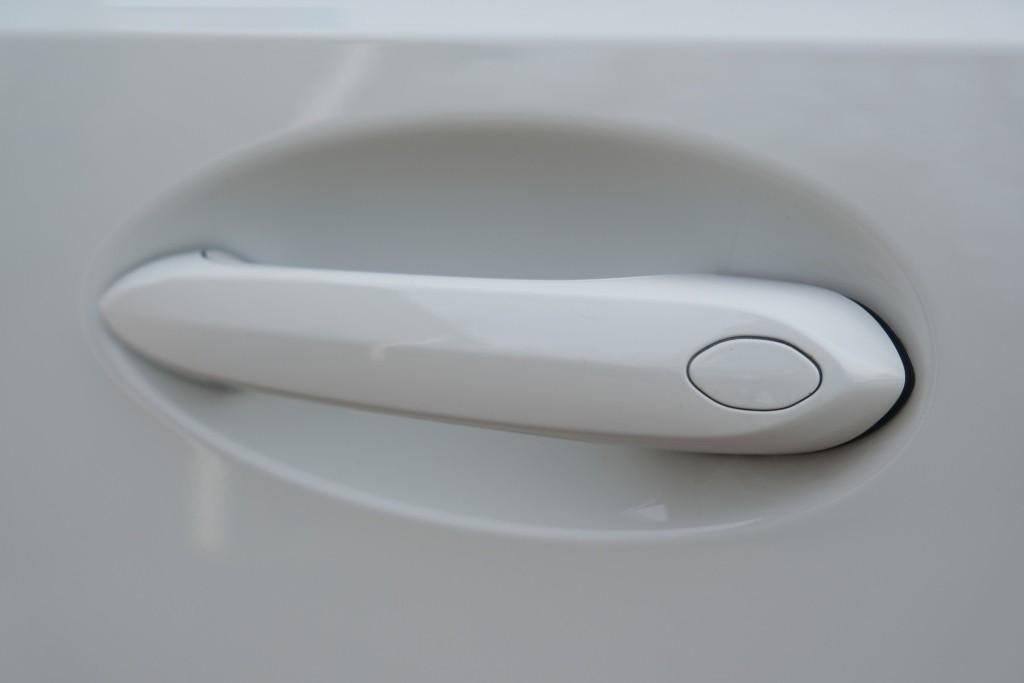 BMW 3 Serie 320e 204pk Aut. Touring High Executive | M Sport | Navi | App Connect | Climate | Camera | Elektrische Achterklep | Stoelverwarming afbeelding 31