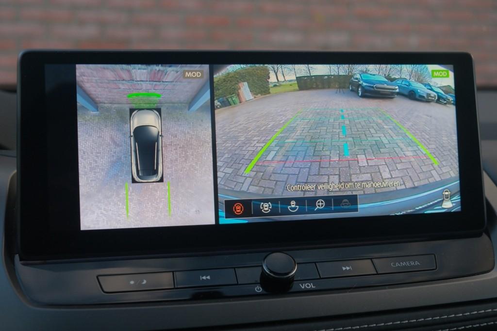 Nissan QASHQAI 1.3 MHEV 158pk Xtronic N-Connecta | Navi | App Connect | Adaptive Cruise | Panoramadak | Keyless | 360° Camera | Elektrische Achterklep | Head-up Display | Cold Pack afbeelding 21