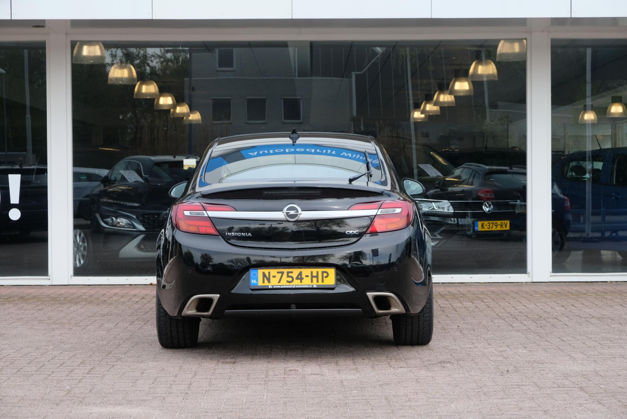 Opel Insignia 2.8 T 325pk 4x4 Aut. OPC | Navi | Climate | Leder | 20" velgen |  Bose | 2e eigenaar afbeelding 6