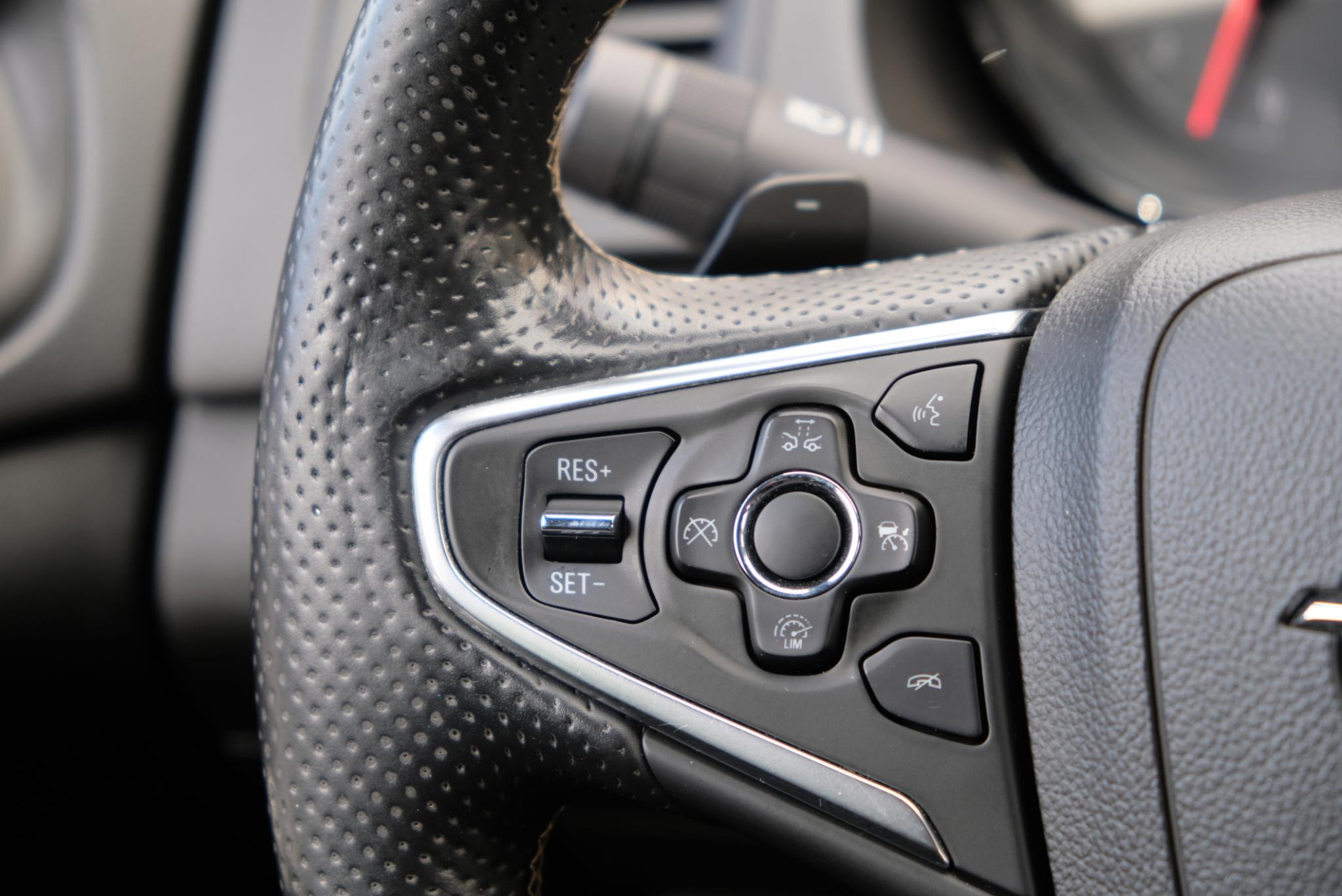 Opel Insignia 2.8 T 325pk 4x4 Aut. OPC | Navi | Climate | Leder | 20" velgen |  Bose | 2e eigenaar afbeelding 19