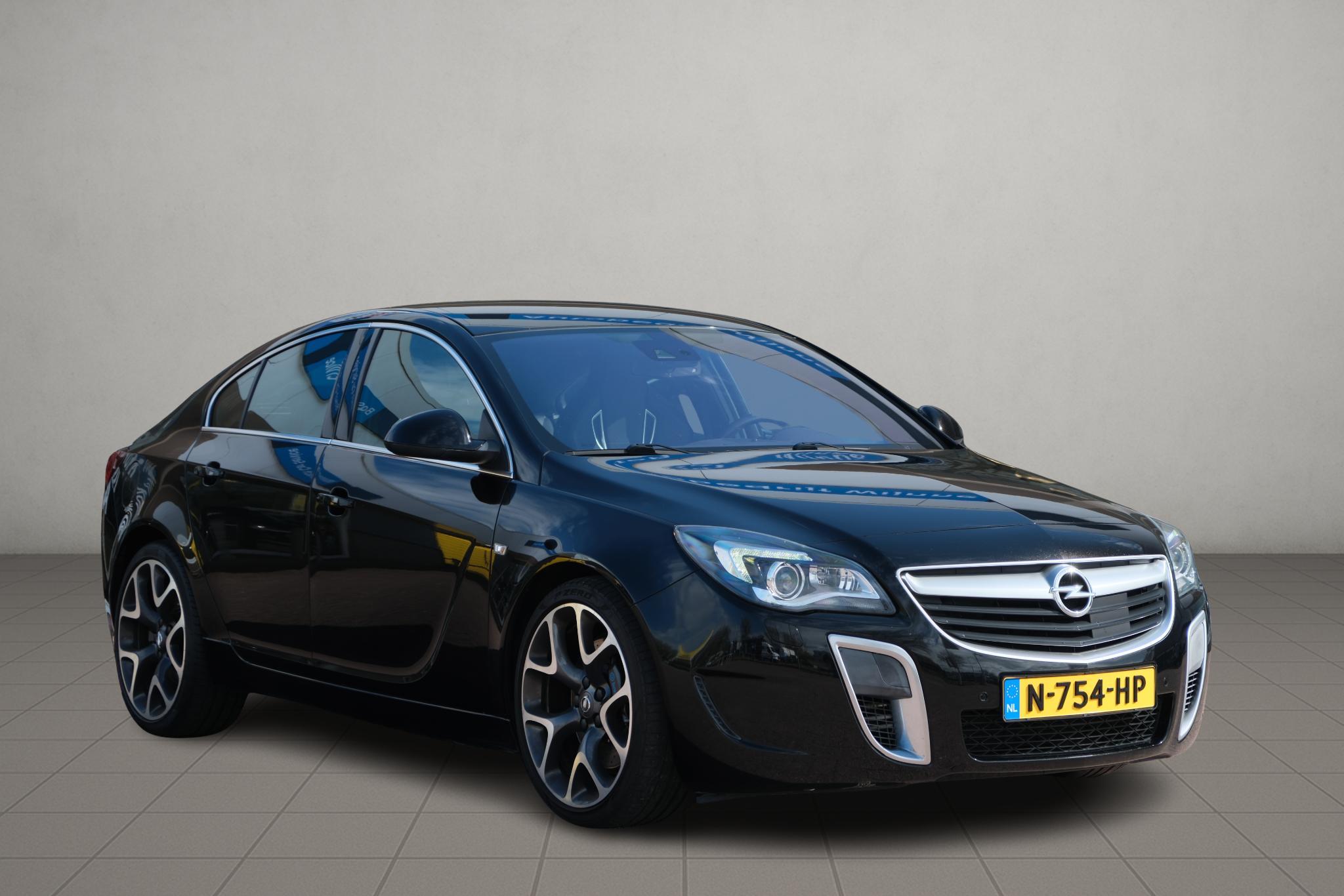 Opel Insignia 2.8 T 325pk 4x4 Aut. OPC | Navi | Climate | Leder | 20" velgen |  Bose | 2e eigenaar afbeelding 1