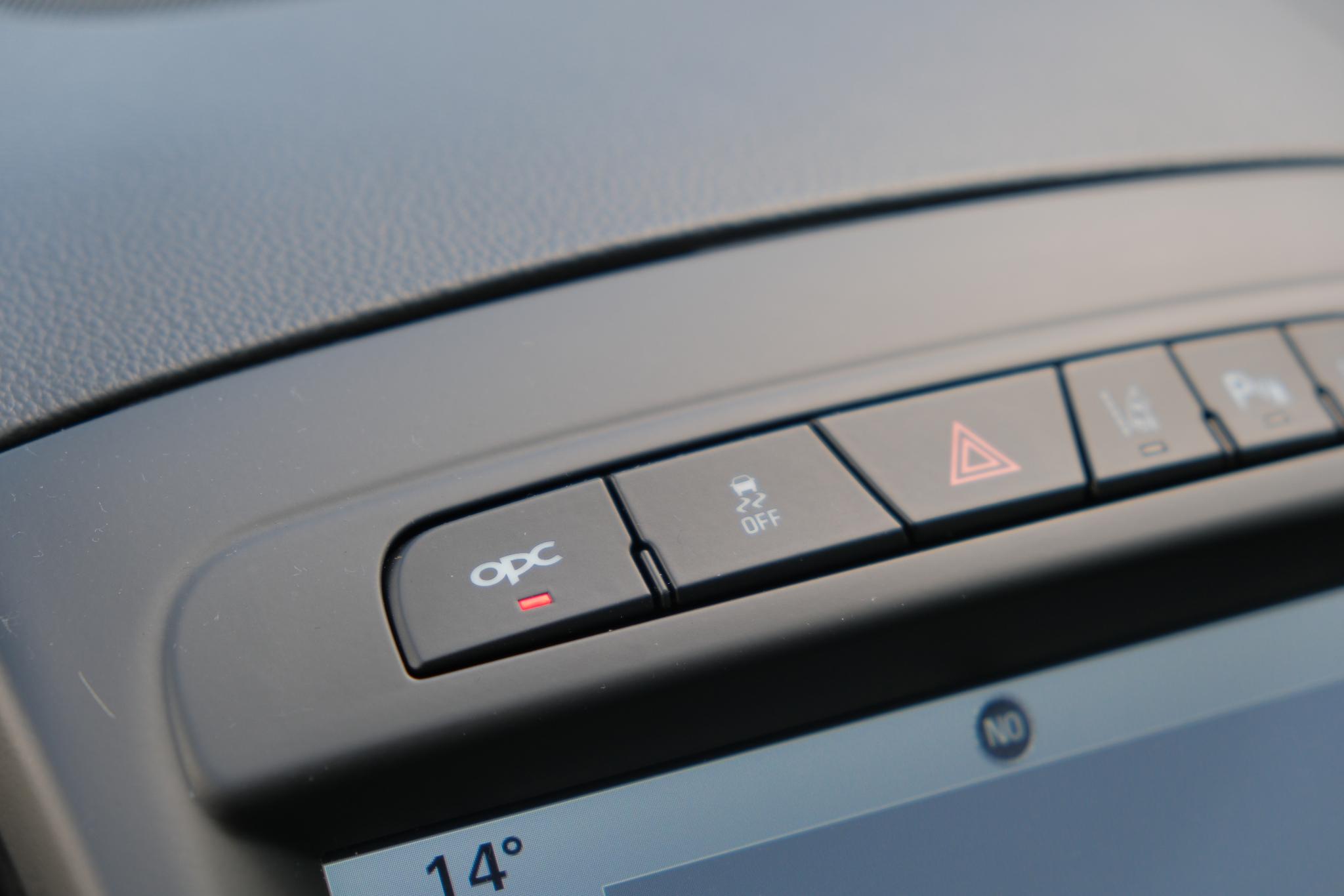 Opel Insignia 2.8 T 325pk 4x4 Aut. OPC | Navi | Climate | Leder | 20" velgen |  Bose | 2e eigenaar afbeelding 26