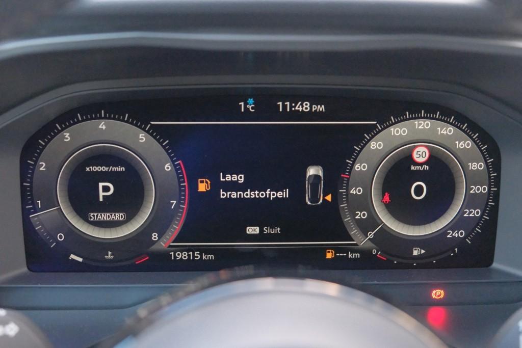 Nissan QASHQAI 1.3 MHEV 158pk Xtronic N-Connecta | Navi | App Connect | Adaptive Cruise | Panoramadak | Keyless | 360° Camera | Elektrische Achterklep | Head-up Display | Cold Pack afbeelding 11