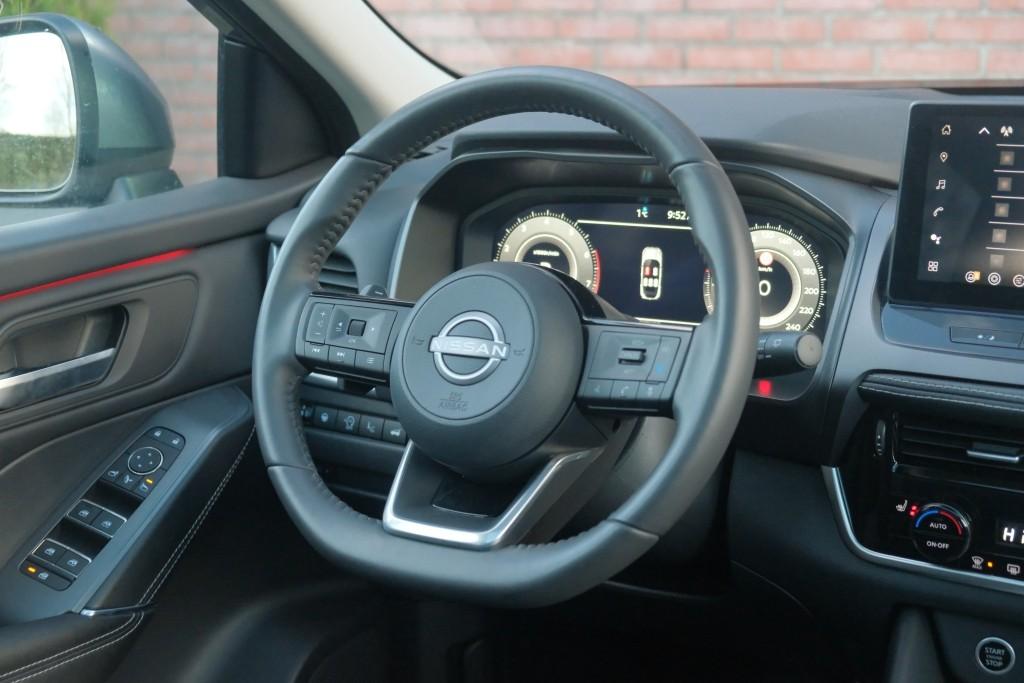 Nissan QASHQAI 1.3 MHEV 158pk Xtronic N-Connecta | Navi | App Connect | Adaptive Cruise | Panoramadak | Keyless | 360° Camera | Elektrische Achterklep | Head-up Display | Cold Pack afbeelding 12