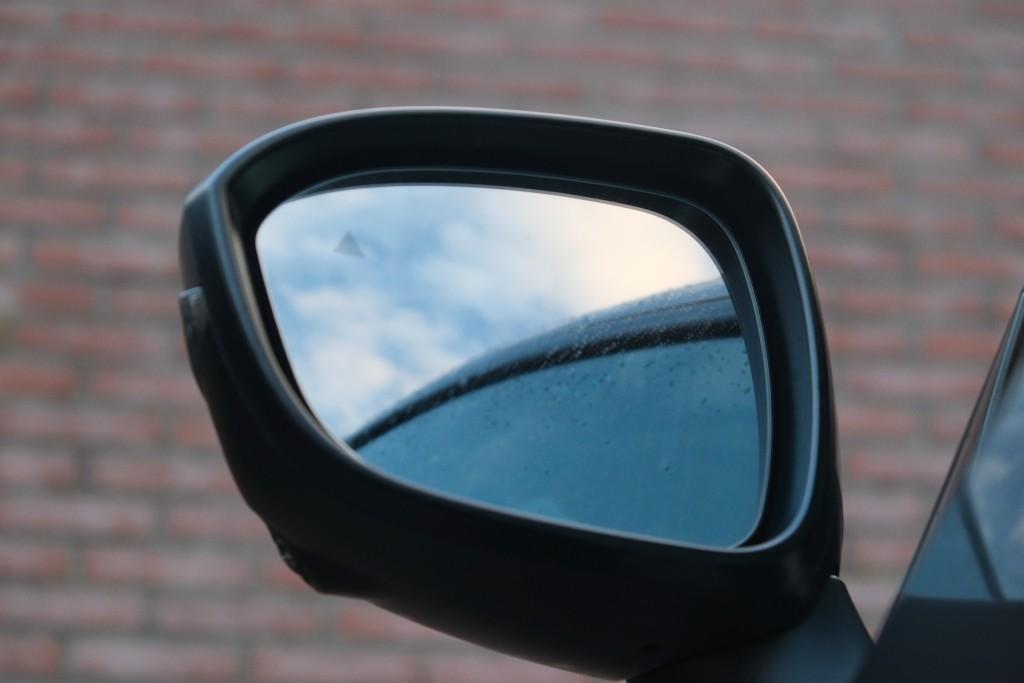 Nissan QASHQAI 1.3 MHEV 158pk Xtronic N-Connecta | Navi | App Connect | Adaptive Cruise | Panoramadak | Keyless | 360° Camera | Elektrische Achterklep | Head-up Display | Cold Pack afbeelding 29