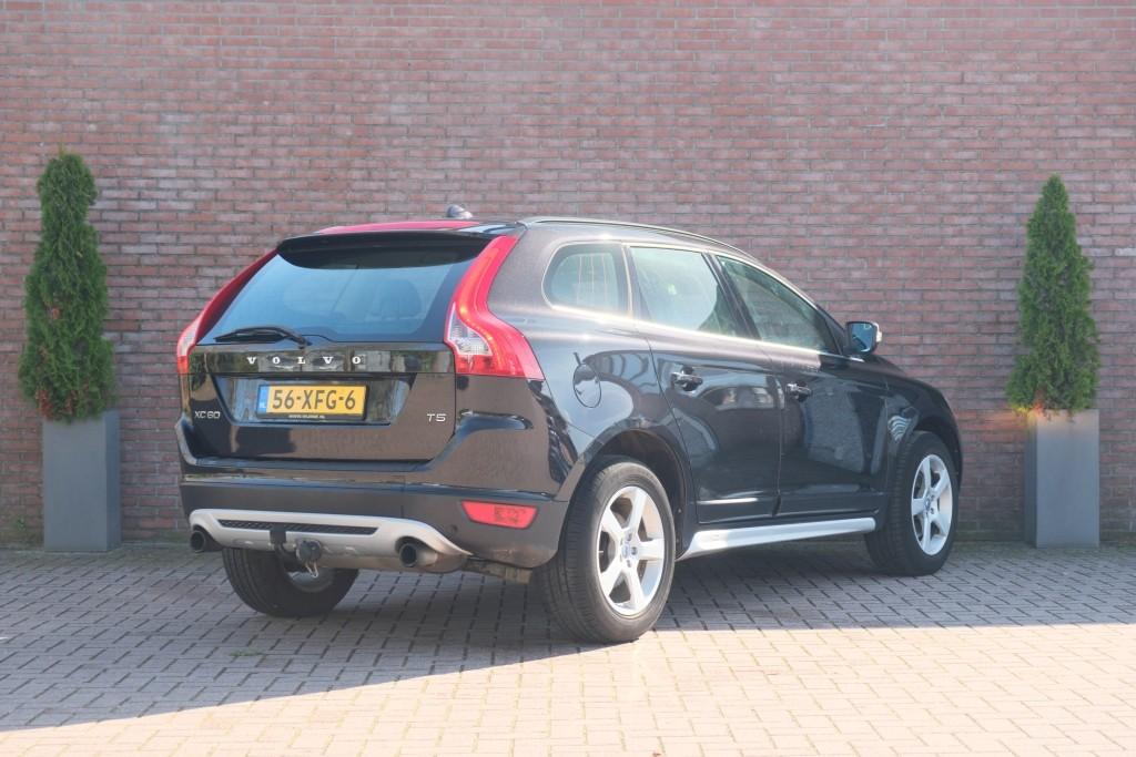 Volvo XC60 T5 241pk Aut. R-Design | Navi | Climate | Cruise | Stoelverwarming | Leder | PDC | Trekhaak afbeelding 29
