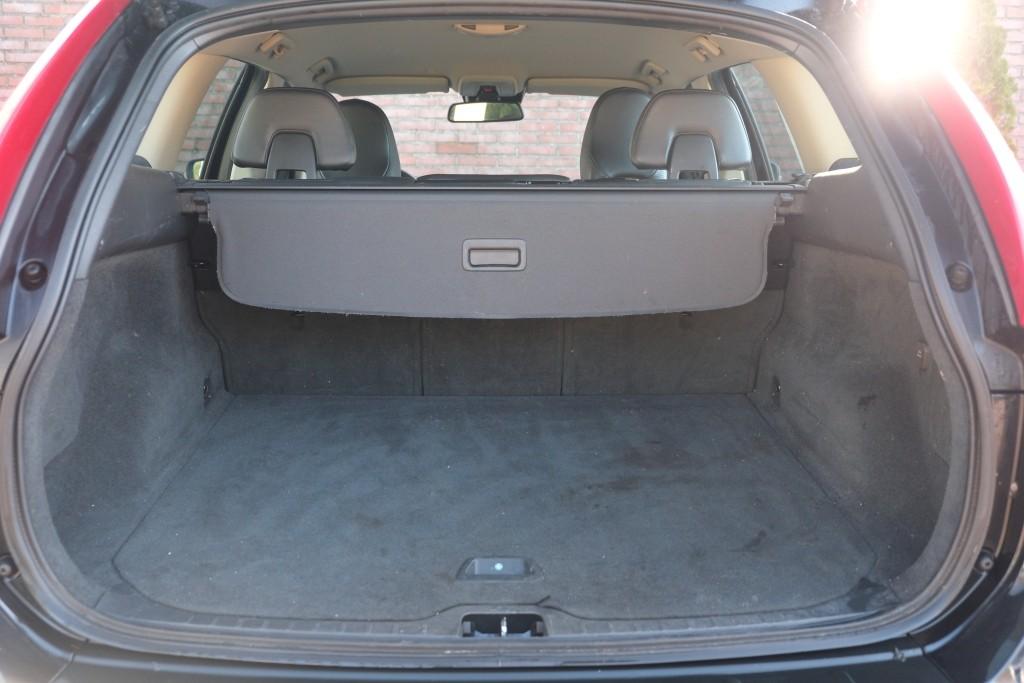 Volvo XC60 T5 241pk Aut. R-Design | Navi | Climate | Cruise | Stoelverwarming | Leder | PDC | Trekhaak afbeelding 30