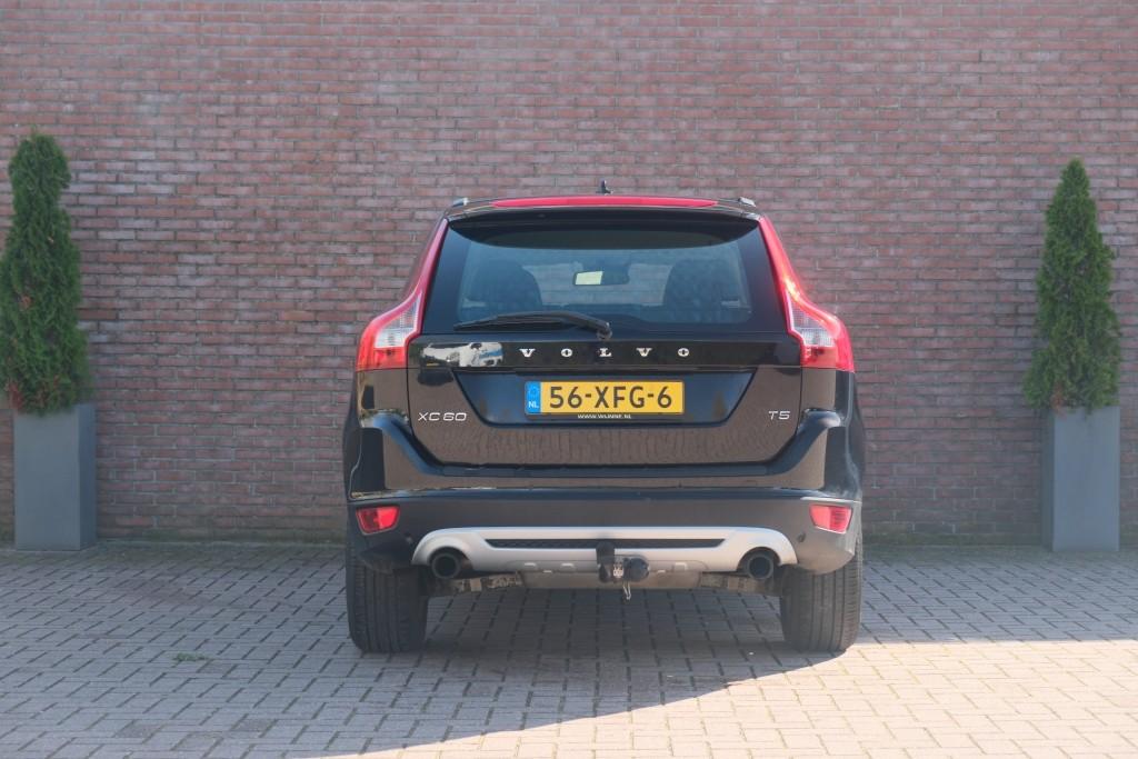 Volvo XC60 T5 241pk Aut. R-Design | Navi | Climate | Cruise | Stoelverwarming | Leder | PDC | Trekhaak afbeelding 31