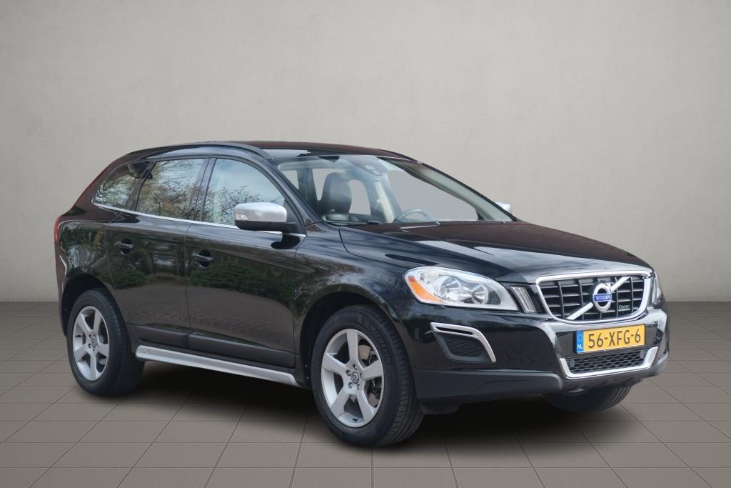 Volvo XC60 T5 241pk Aut. R-Design | Navi | Climate | Cruise | Stoelverwarming | Leder | PDC | Trekhaak afbeelding 1
