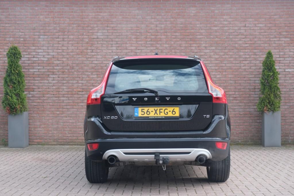 Volvo XC60 T5 241pk Aut. R-Design | Navi | Climate | Cruise | Stoelverwarming | Leder | PDC | Trekhaak afbeelding 30