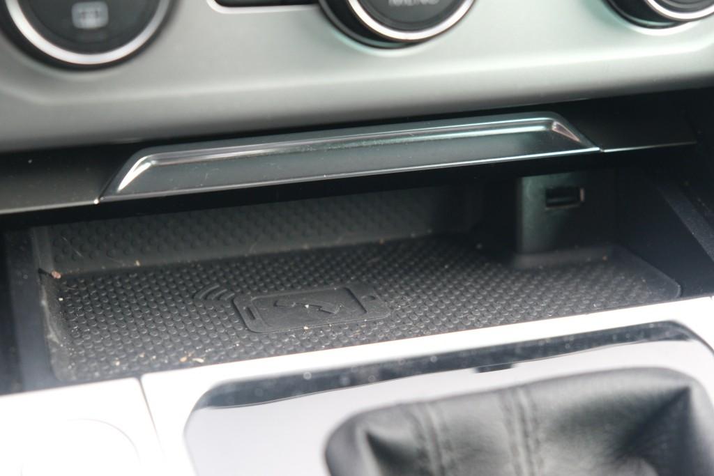 Volkswagen Passat 1.4 TSi 150pk DSG Variant Comfortline Business | Navi | App Connect | Climate | Adaptive Cruise | Camera | Stoelverwarming | Trekhaak afbeelding 24