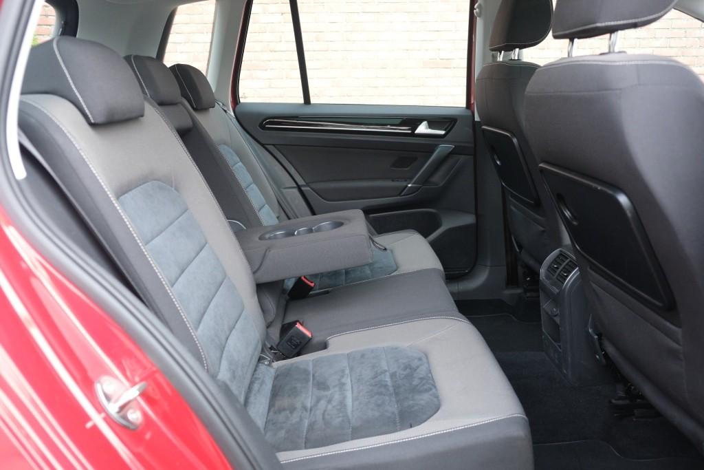 Volkswagen Golf Sportsvan 1.4 TSi 150pk DSG Highline | Navi | App Connect | Climate | Cruise | Camera | Panoramadak | Trekhaak afbeelding 3