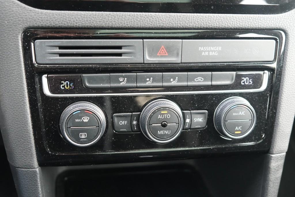 Volkswagen Golf Sportsvan 1.4 TSi 150pk DSG Highline | Navi | App Connect | Climate | Cruise | Camera | Panoramadak | Trekhaak afbeelding 21