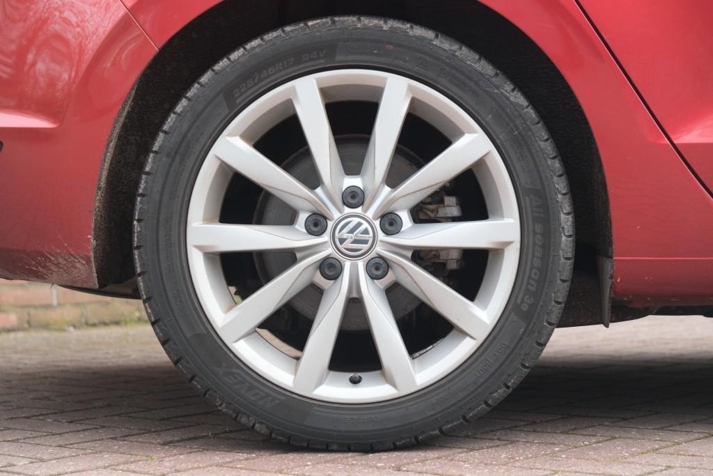 Volkswagen Golf Sportsvan 1.4 TSi 150pk DSG Highline | Navi | App Connect | Climate | Cruise | Camera | Panoramadak | Trekhaak afbeelding 28