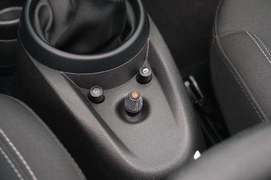 MINI Countryman 1.6 One 98pk Pepper | Navi | Climate | Cruise | Panoramadak | PDC afbeelding 26