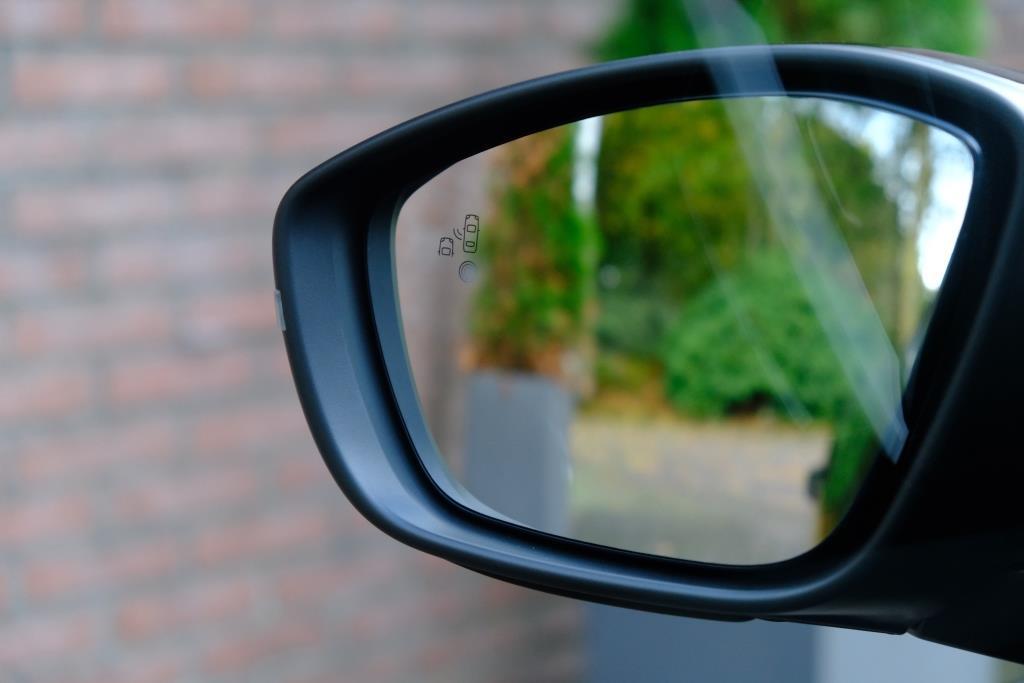 Opel Corsa 1.2 Turbo 100pk EAT8 GS | App Connect | Airco | Cruise | Camera | Blind Spot | PDC afbeelding 26