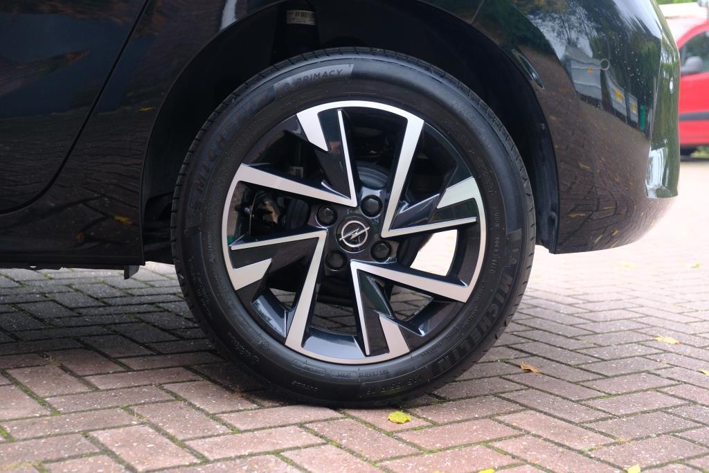 Opel Corsa 1.2 Turbo 100pk EAT8 GS | App Connect | Airco | Cruise | Camera | Blind Spot | PDC afbeelding 27