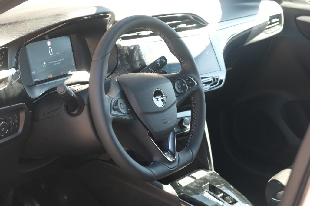 Opel Corsa 1.2 Turbo 100pk EAT8 GS | App Connect | Airco | Cruise | Camera | Blind Spot | PDC afbeelding 8