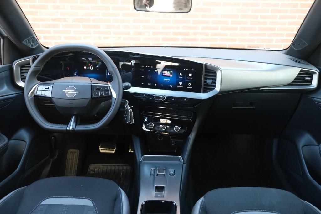 Opel Mokka 1.2 Turbo 130pk EAT8 GS | Nieuw Model ! | App Connect | Climate | Cruise | Camera | PDC afbeelding 6