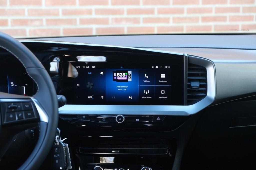 Opel Mokka 1.2 Turbo 130pk EAT8 GS | Nieuw Model ! | App Connect | Climate | Cruise | Camera | PDC afbeelding 13