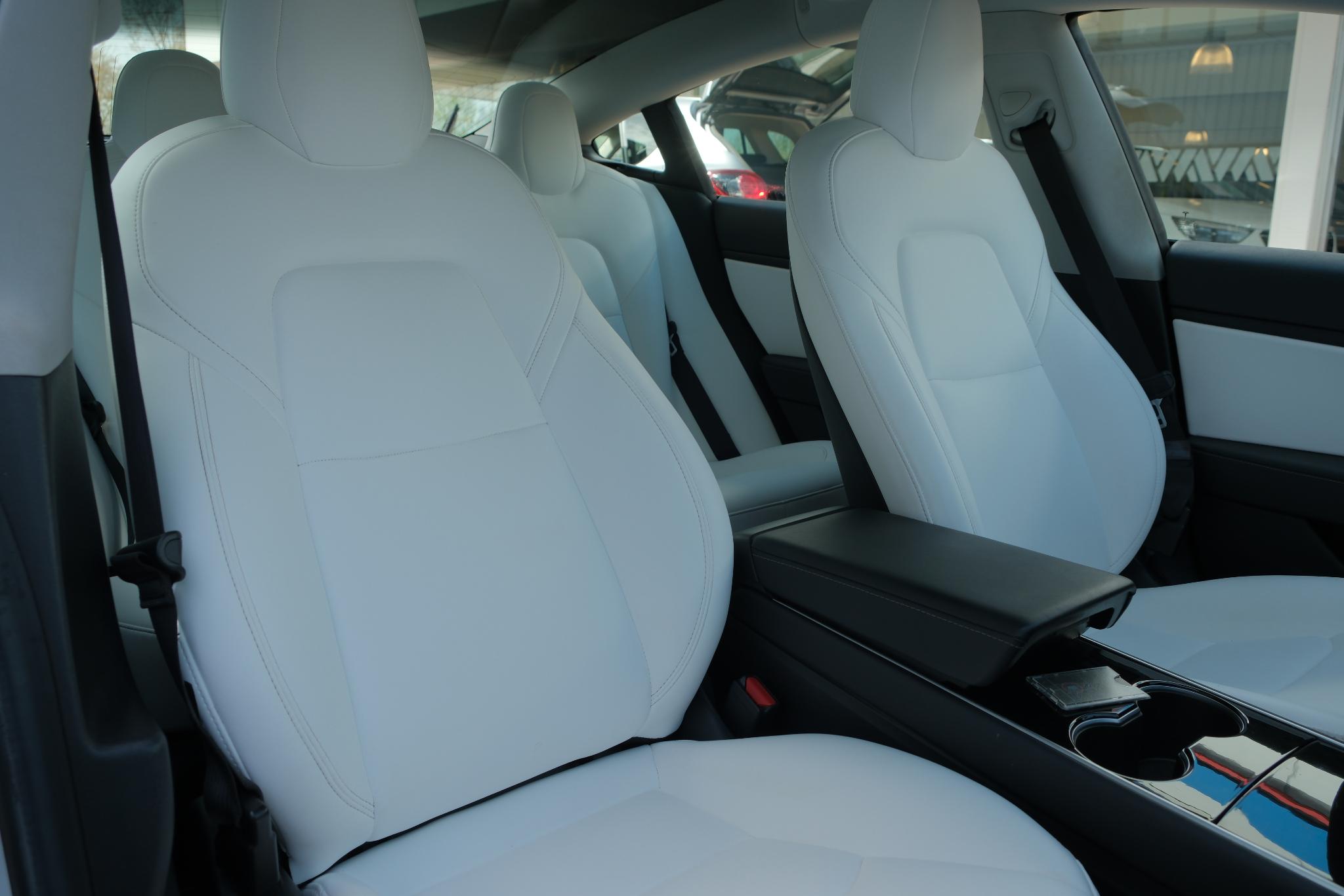 Tesla Model 3 Long Range AWD 75 kWh | Navi | Auto Pilot | Panoramadak | Stoelverwarming afbeelding 8