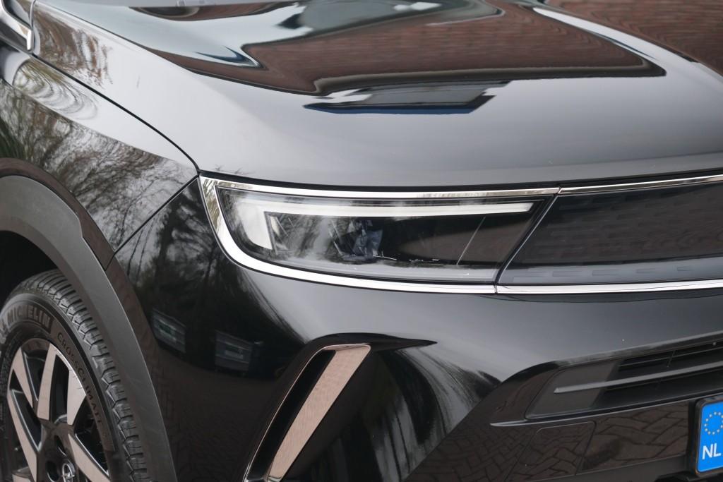 Opel Mokka 1.2 Turbo 130pk EAT8 Elegance | Navi | App Connect | Climate | Cruise | Camera | PDC afbeelding 2