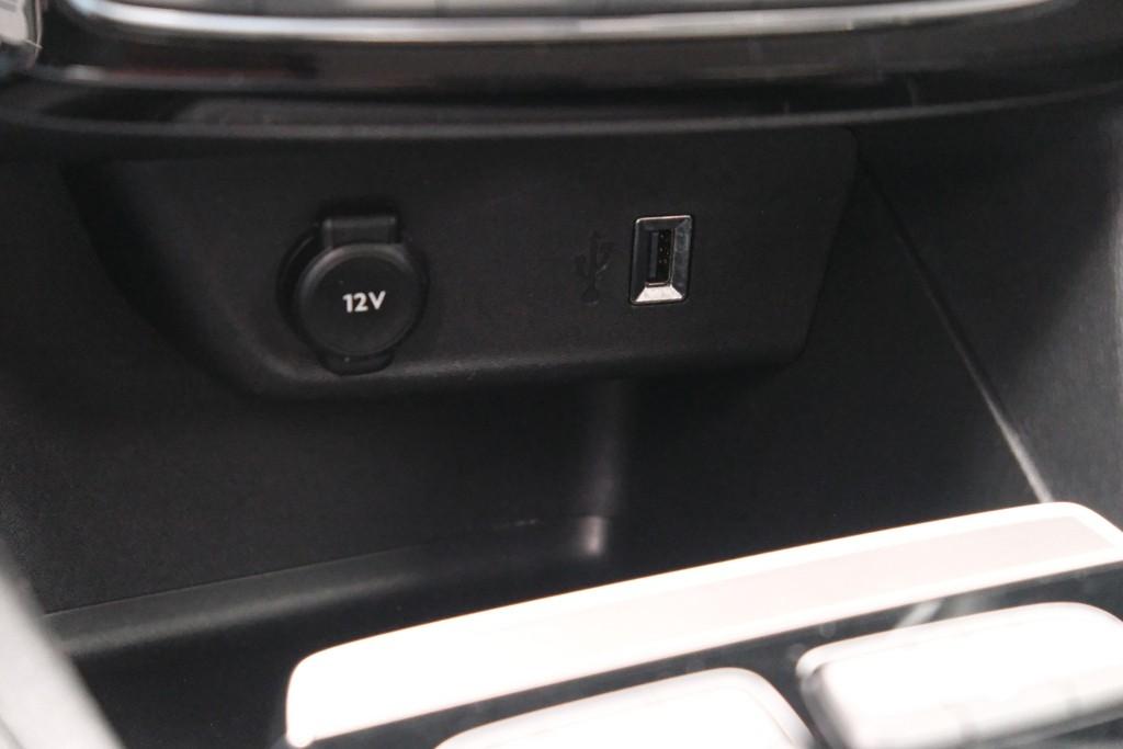 Opel Mokka 1.2 Turbo 130pk EAT8 Elegance | Navi | App Connect | Climate | Cruise | Camera | PDC afbeelding 22