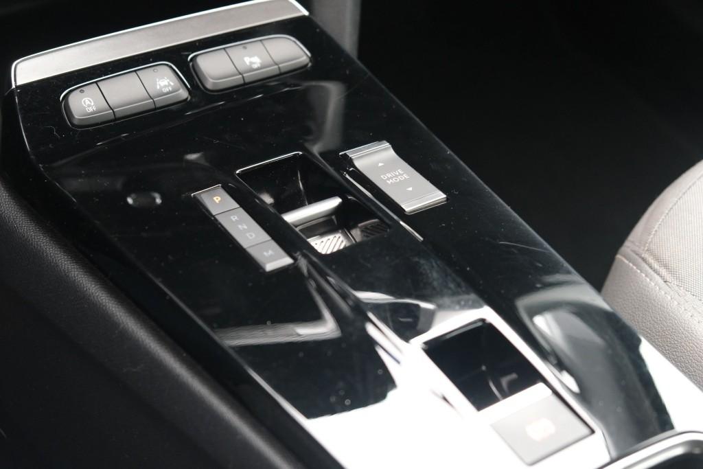 Opel Mokka 1.2 Turbo 130pk EAT8 Elegance | Navi | App Connect | Climate | Cruise | Camera | PDC afbeelding 24