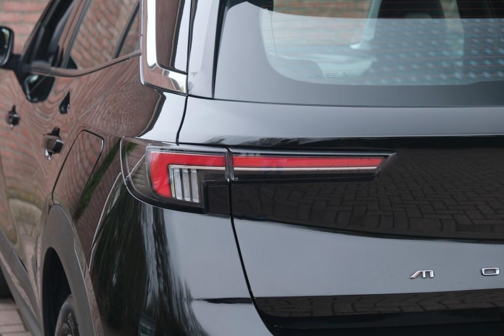 Opel Mokka 1.2 Turbo 130pk EAT8 Elegance | Navi | App Connect | Climate | Cruise | Camera | PDC afbeelding 28