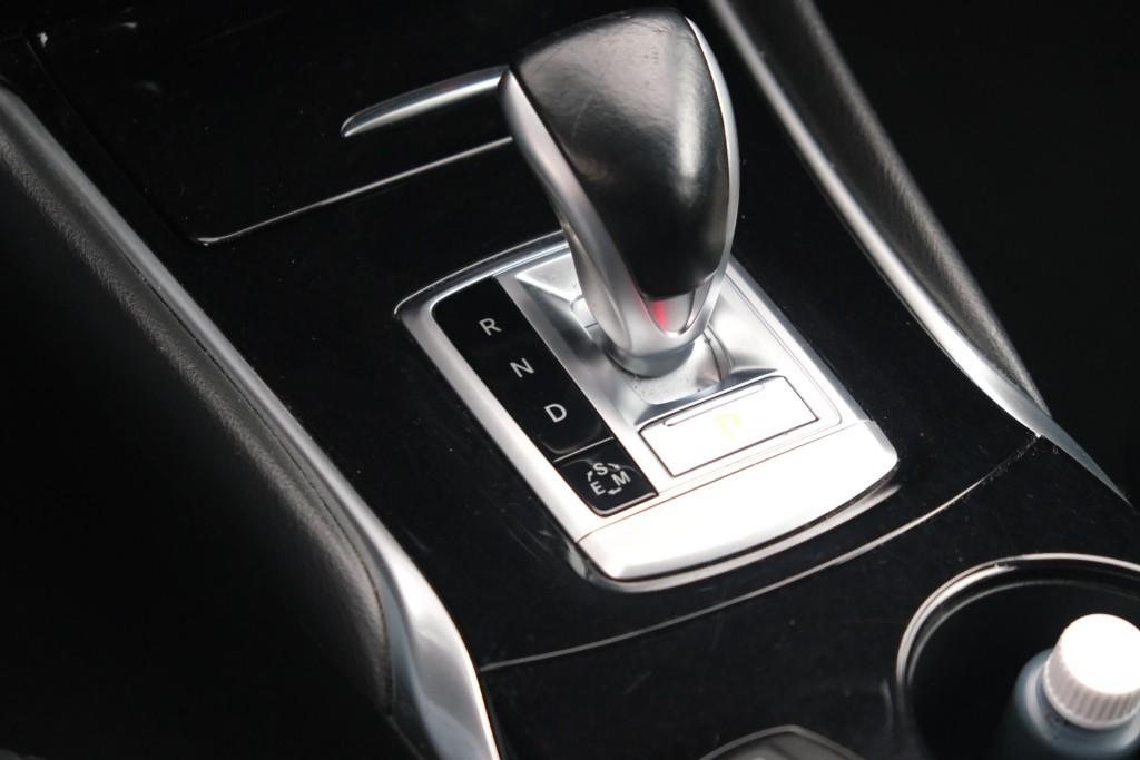 Infiniti Q30 1.6t 165pk Aut. Sport City Black | Climate | Cruise | Panoramadak | Bose® | Alcantara | PDC | Stoelverwarming afbeelding 27