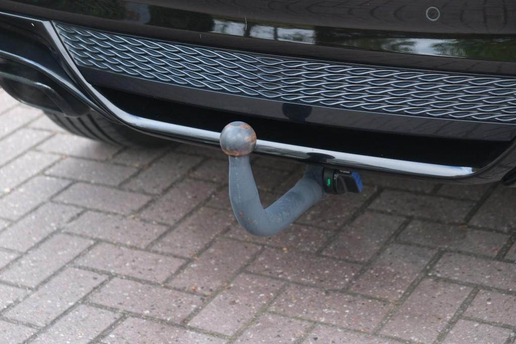 Infiniti Q30 1.6t 165pk Aut. Sport City Black | Climate | Cruise | Panoramadak | Bose® | Alcantara | PDC | Stoelverwarming afbeelding 31