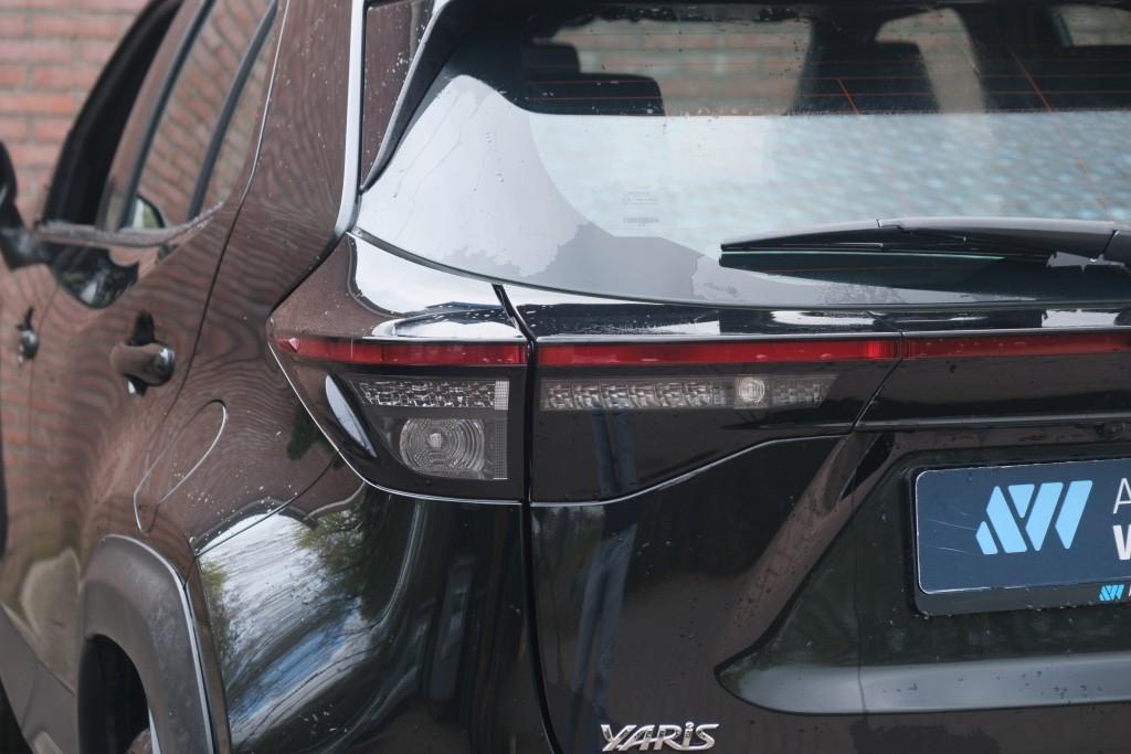 Toyota Yaris Cross 1.5 Hybrid 116pk CVT Dynamic | App Connect | Adaptive Cruise | Camera | Keyless | Navi | PDC afbeelding 31