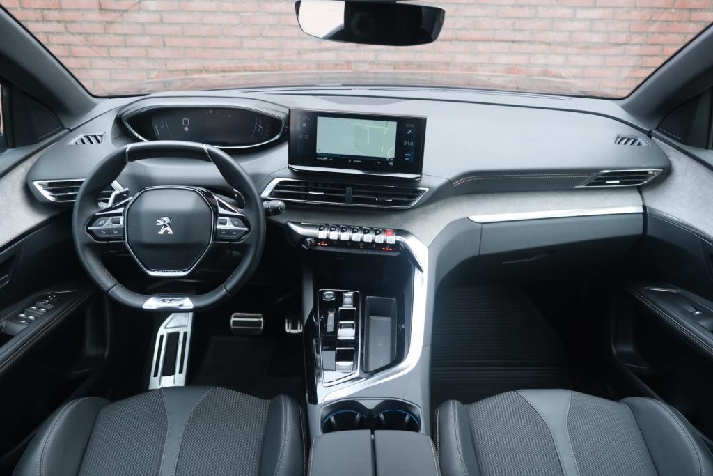 Peugeot 3008 1.2 PureTech 130pk EAT8 GT | Black Pack | Navi | Adaptive Cruise | Keyless | Camera | Elektrische Achterklep afbeelding 7